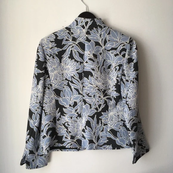 Ellen Tracy Silk and Wool Open Front Blazer Jacket Floral Print Sz 10 - Picture 6 of 15